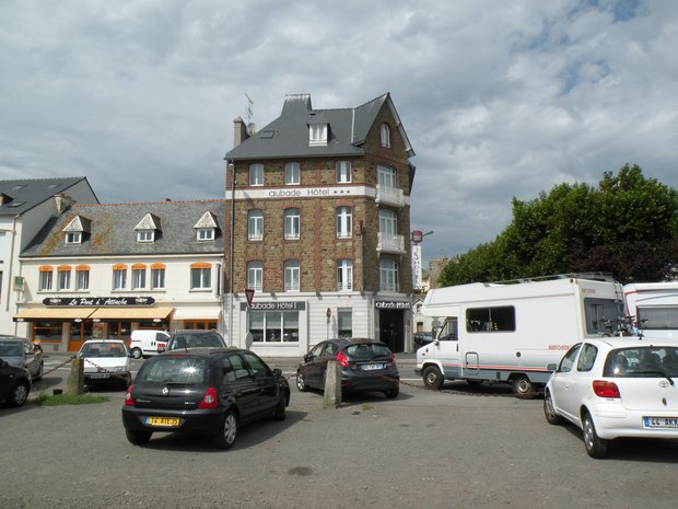  Aubade Hôtel (trois étoiles)